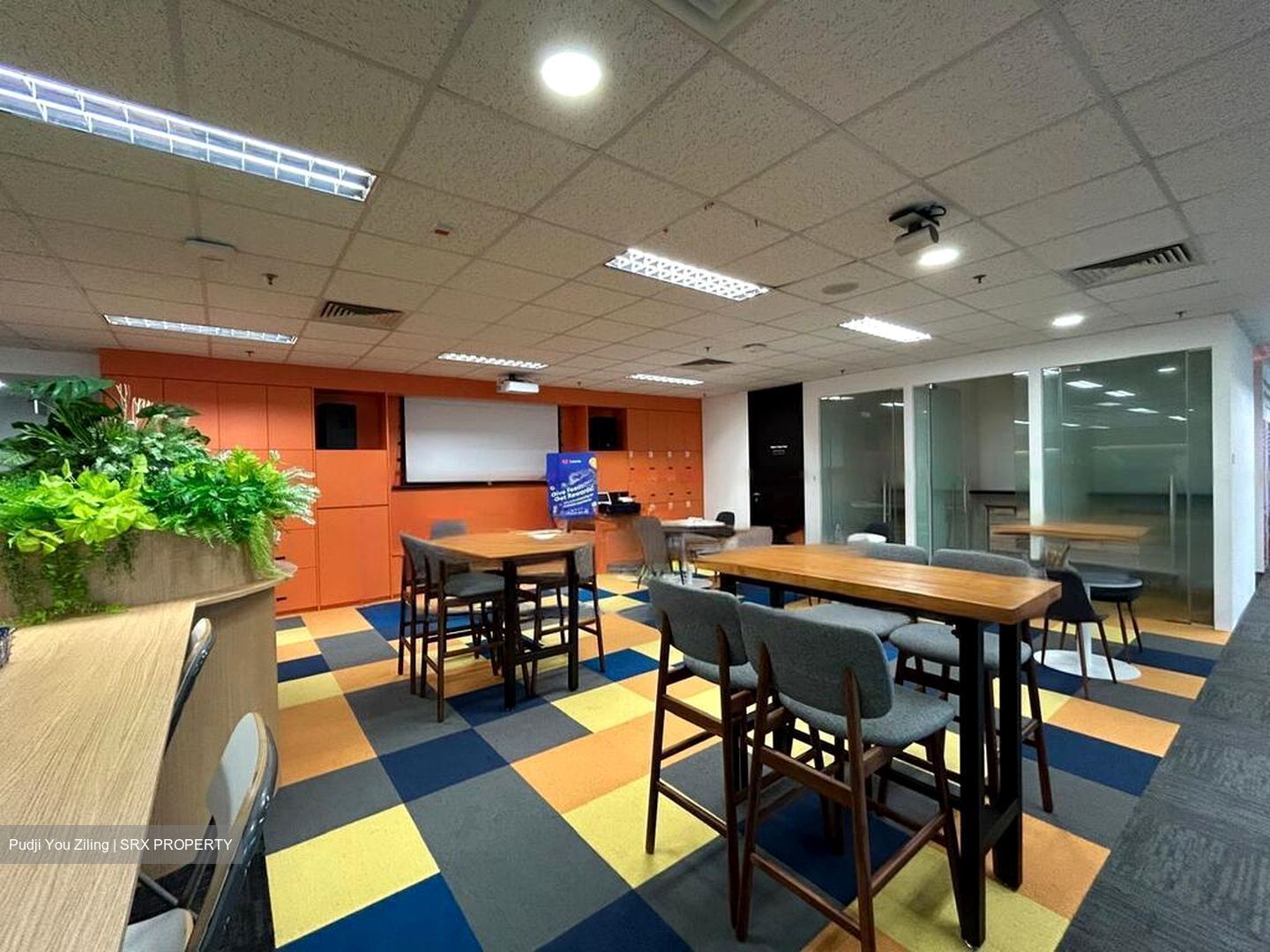 Lazada One (D7), Office #455647451